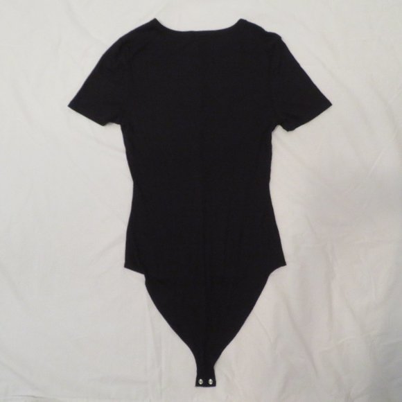Forever 21 short sleeve black bodysuit - Picture 2 of 3